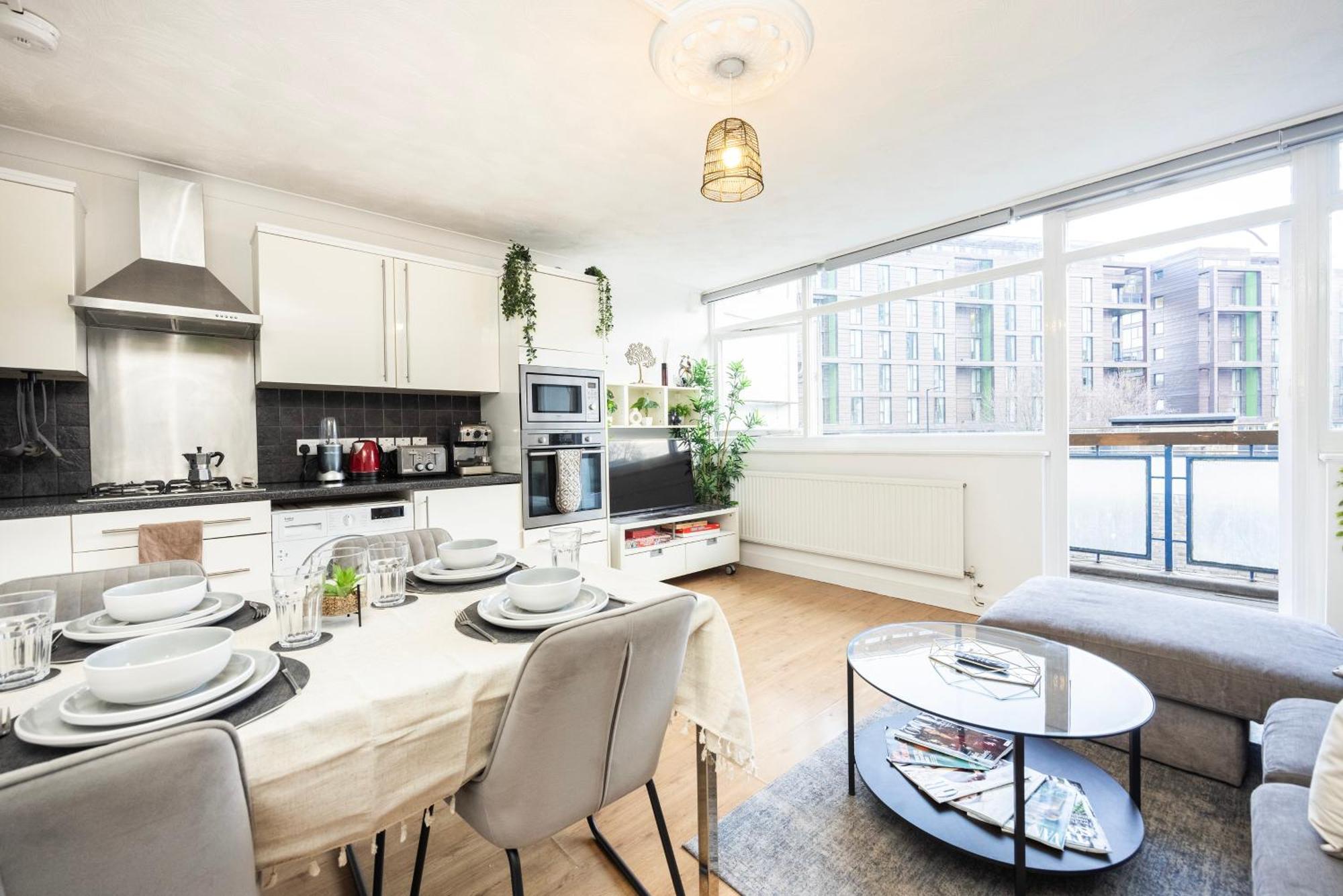 Trendy 4 Bed Apartment Near Vibrant Shoreditch W Balcony And Walking Distance To Tube Londres Exterior foto