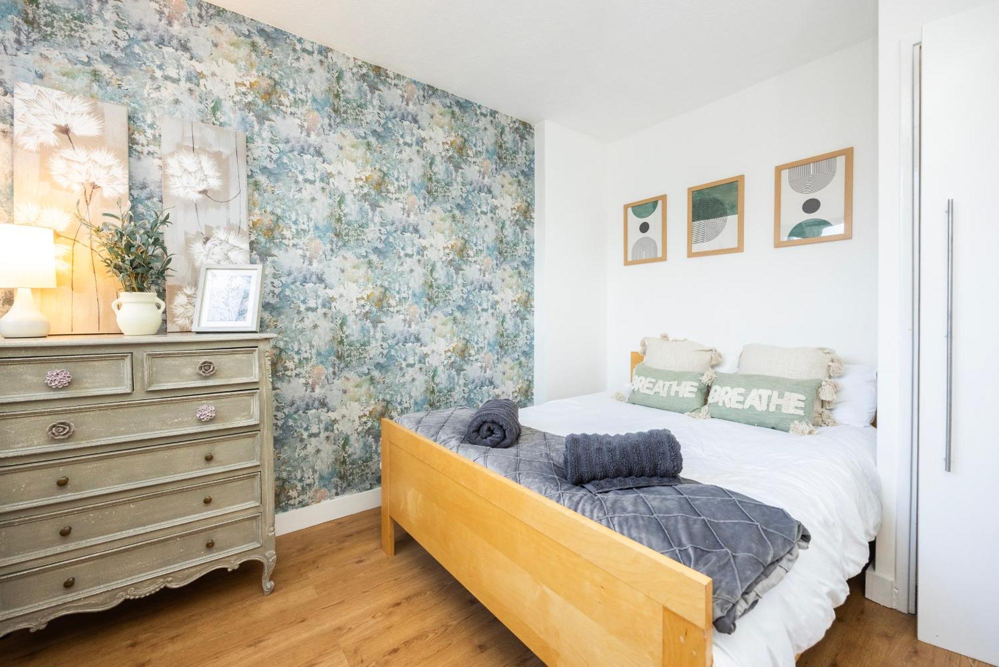 Trendy 4 Bed Apartment Near Vibrant Shoreditch W Balcony And Walking Distance To Tube Londres Exterior foto